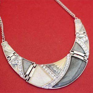 18 inch, Vintage Silver Tone Geometric Stylish Medieval Bib Necklace - F44